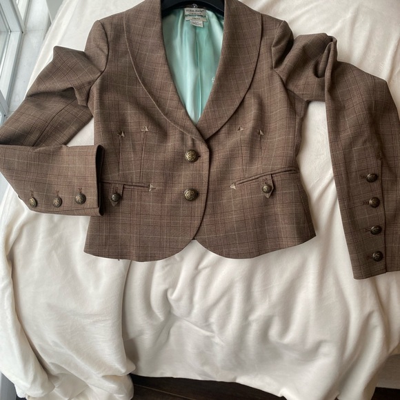 Burgundy plaid designer Blazer with Faux Fur Trim - Picture 6 of 16